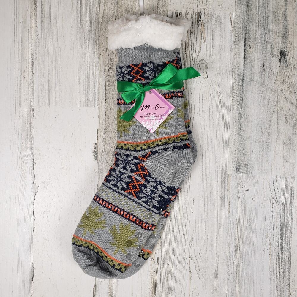 NWT Sherpa Lined Knit Winter Snowflake Leaf Design No-Slip Slipper Socks